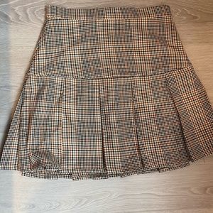BB Dakota Checkered Skirt